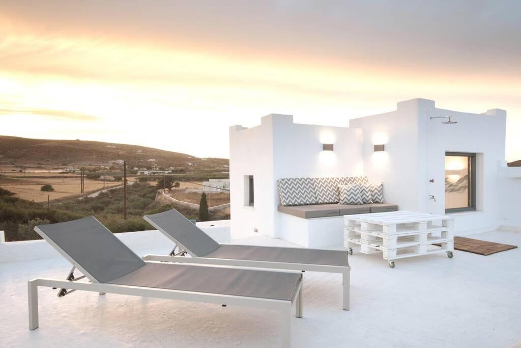 Sunny Studio W.Breathtaking Naxos Views In Isterni Leilighet Isterni  Eksteriør bilde