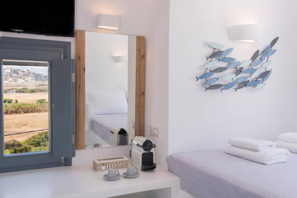 Sunny Studio W.Breathtaking Naxos Views In Isterni Leilighet Isterni  Eksteriør bilde